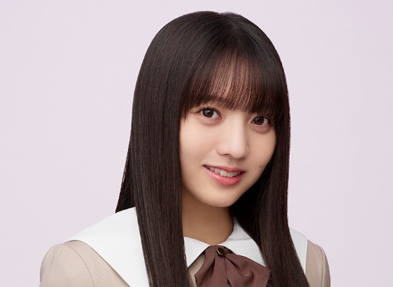 朗報】海邉朱莉ちゃん、お〇〇いの胸元にモザイクをかけられる