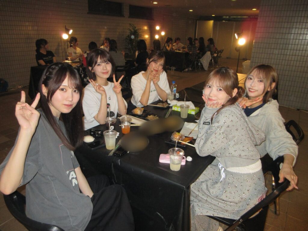 Thumbnail of post image 149